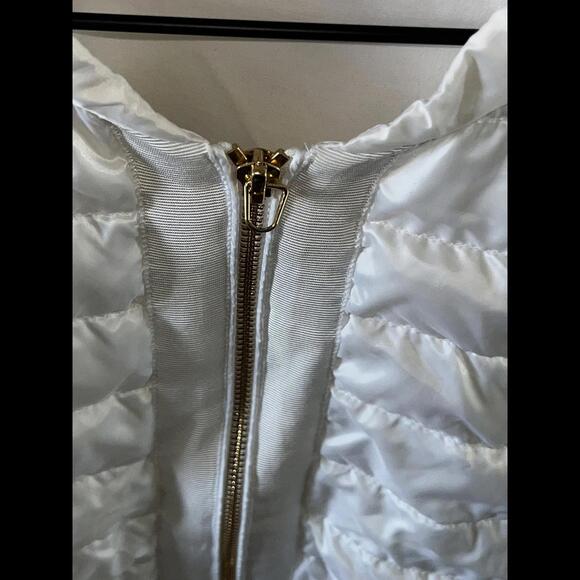 Lilly Pulitzer Women's Beautiful Fitted Puffer Jacket Long Sleeve White Size M - Picture 3 of 8